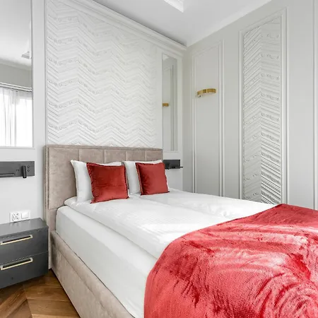 Lägenhet Margi Dali Apartament Prestige Lux Hanza Tower *