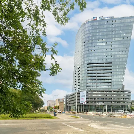 Margi Dali Prestige Lux Hanza Tower Apartment